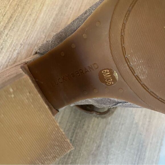 Lucky Brand Brindle Lizara Perforated Block Heel Leather Bootie - Picture 7 of 7